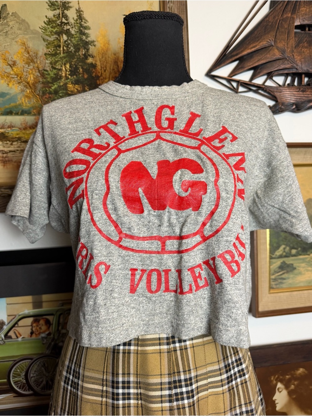 Vintage 70s 80s CHAMPION "Northglenn Girls Volleyball" Cropped Jersey Tshirt L